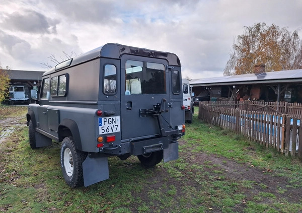 Land Rover Defender cena 67500 przebieg: 163323, rok produkcji 1997 z Gniezno małe 37